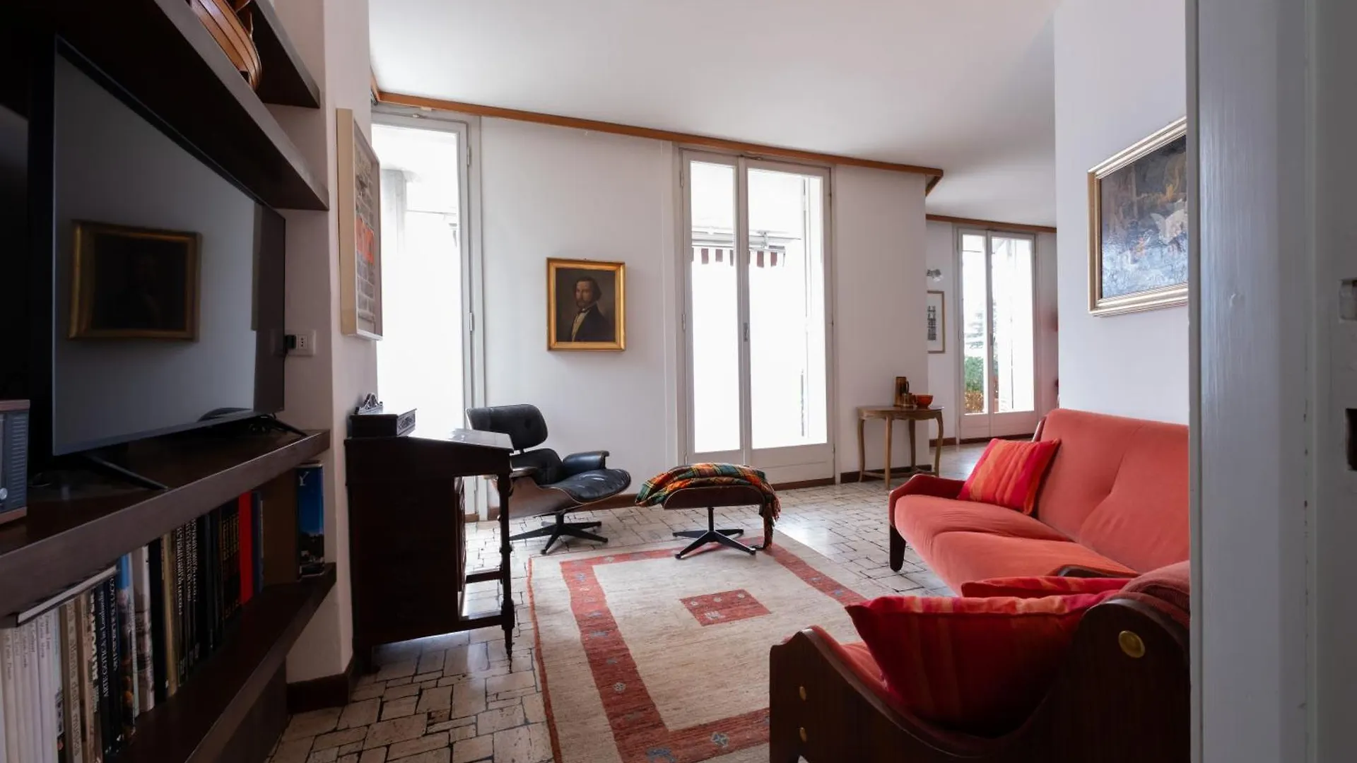 Villa Lucy - Porzione Di Villa Con Giardino Varenna Feriehus