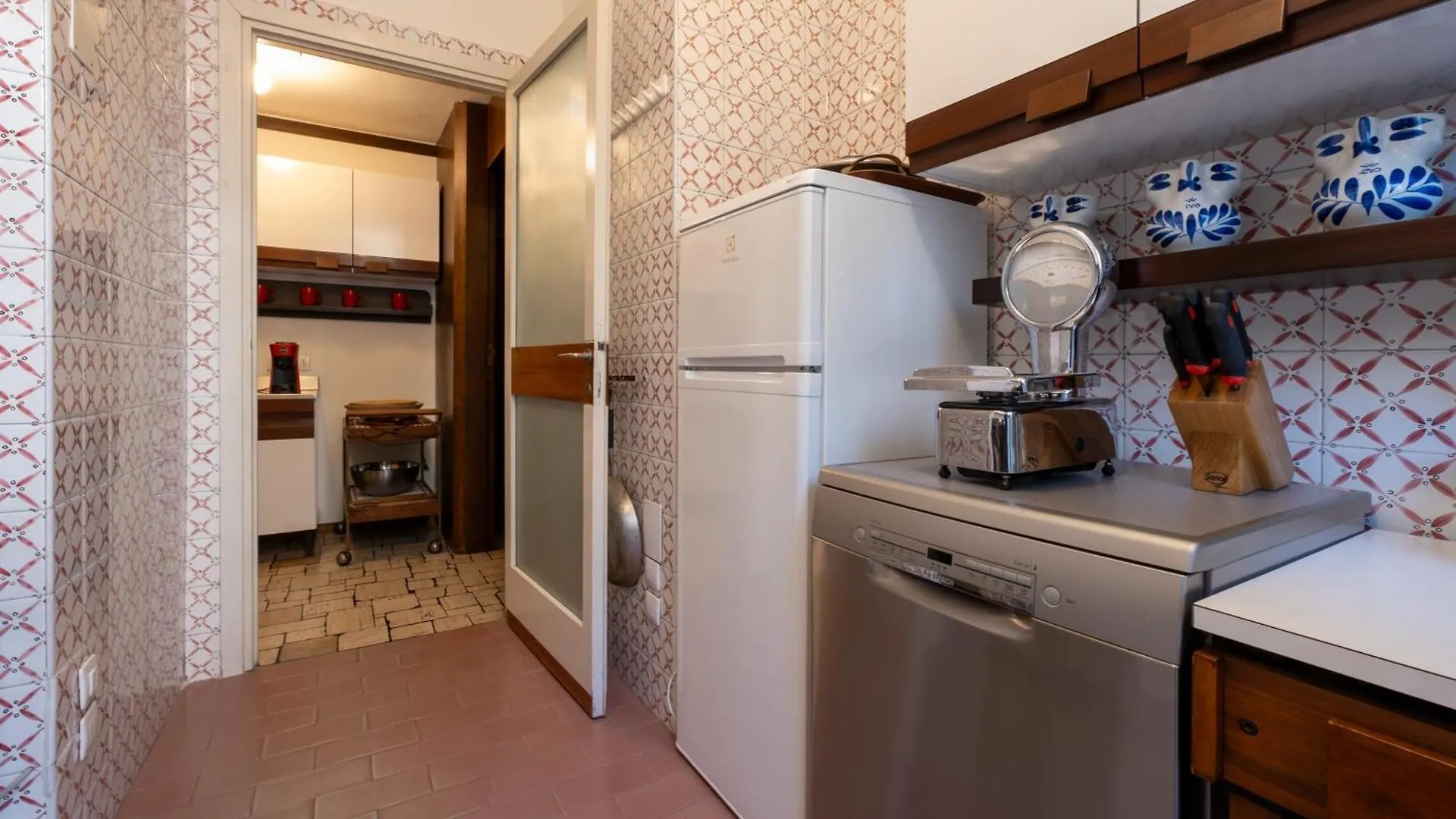 Villa Lucy - Porzione Di Villa Con Giardino Varenna 0*,  Italien